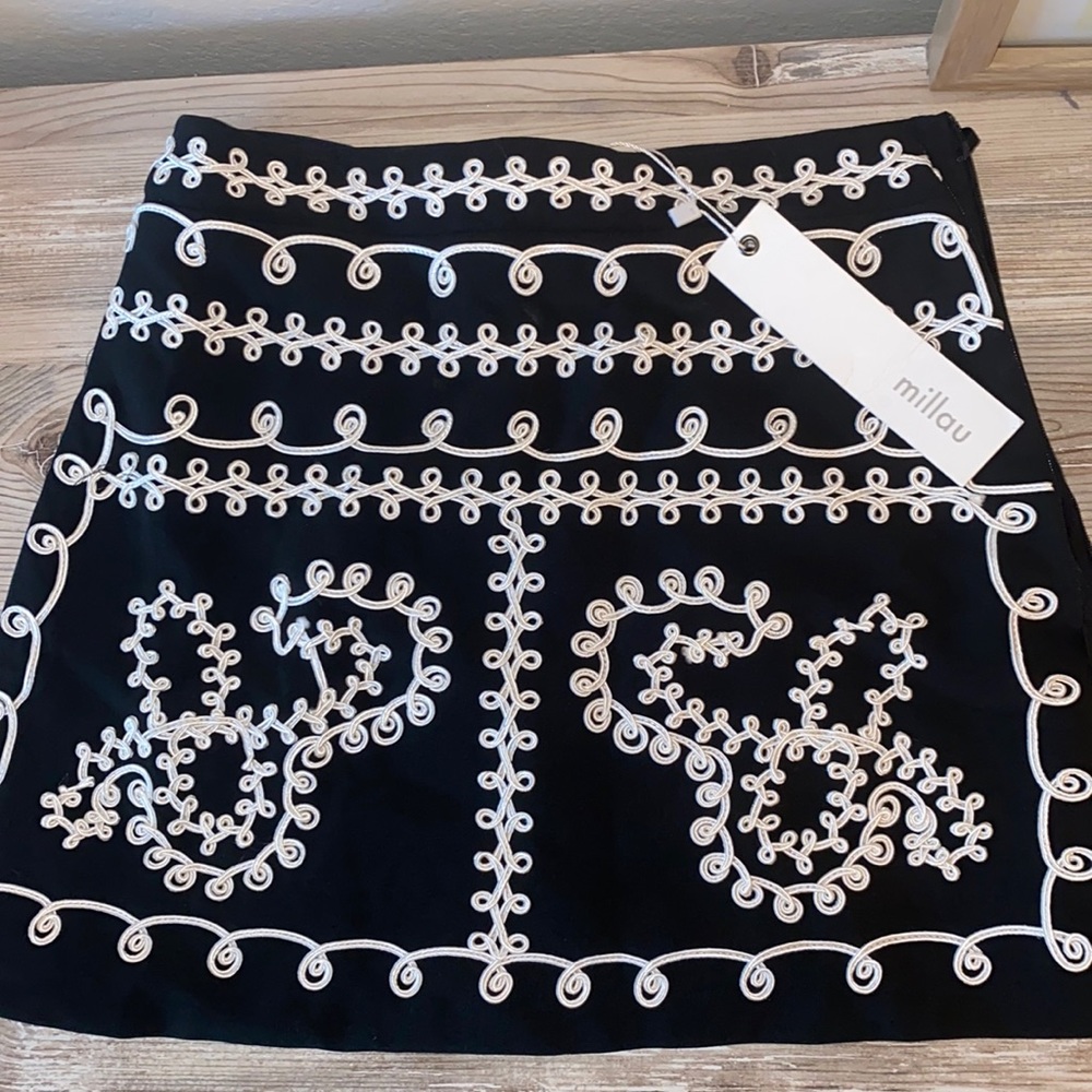 LF Skirt